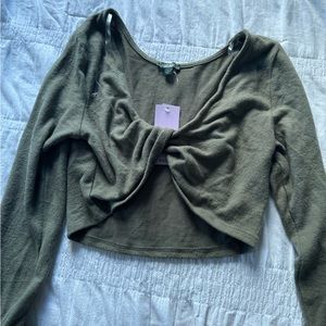 Wild Fable long sleeve crop top